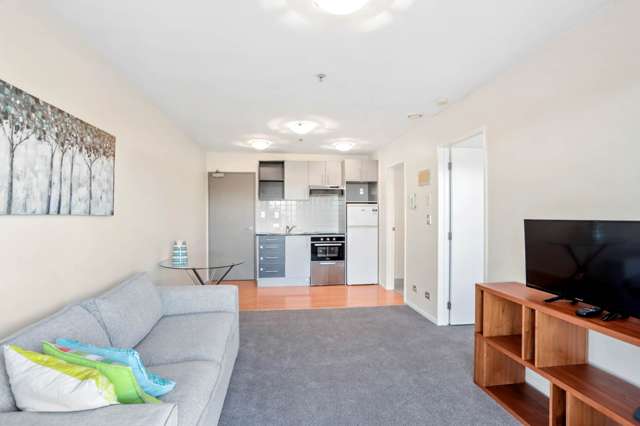 6D/17 Crown Lynn Place New Lynn_4