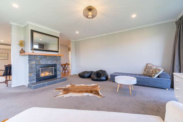 8 Hidden Lakes Avenue Te Anau_5