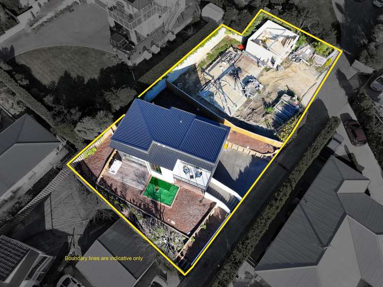 1&2 /164 Soleares Avenue_3