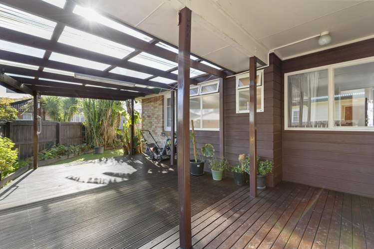 2 Michael Avenue Dinsdale_10