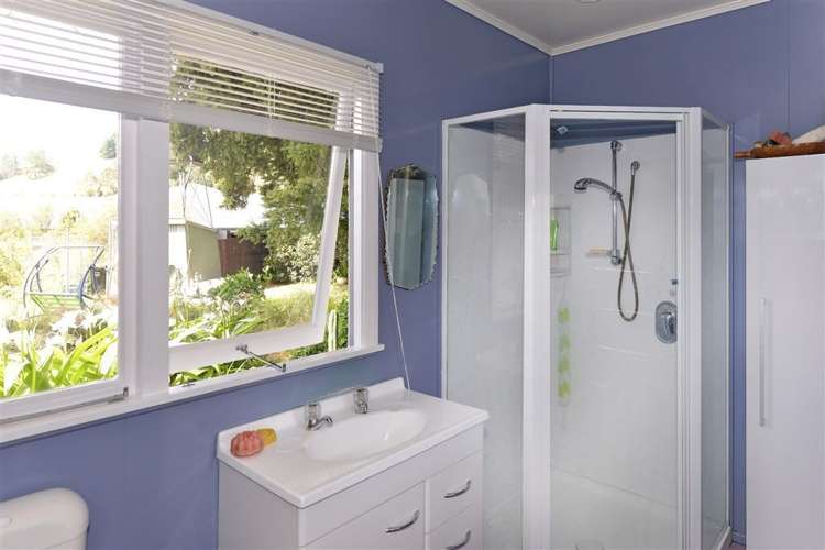 79 Eighty Eight Valley Road Wakefield_18