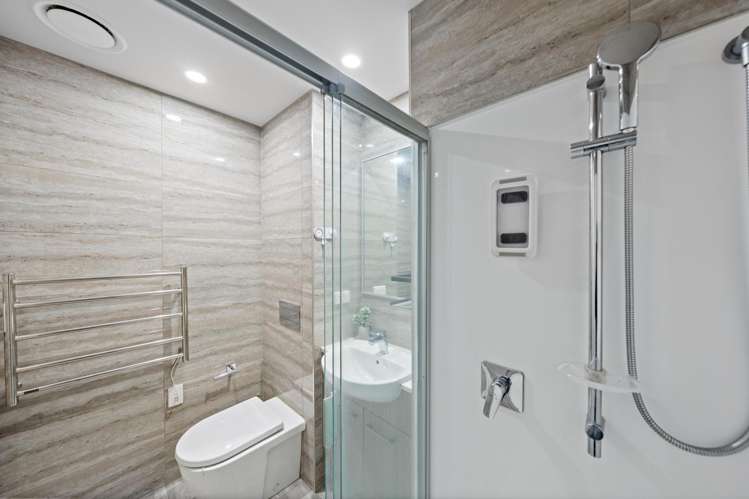 507/25 Don Mckinnon Drive Albany_17