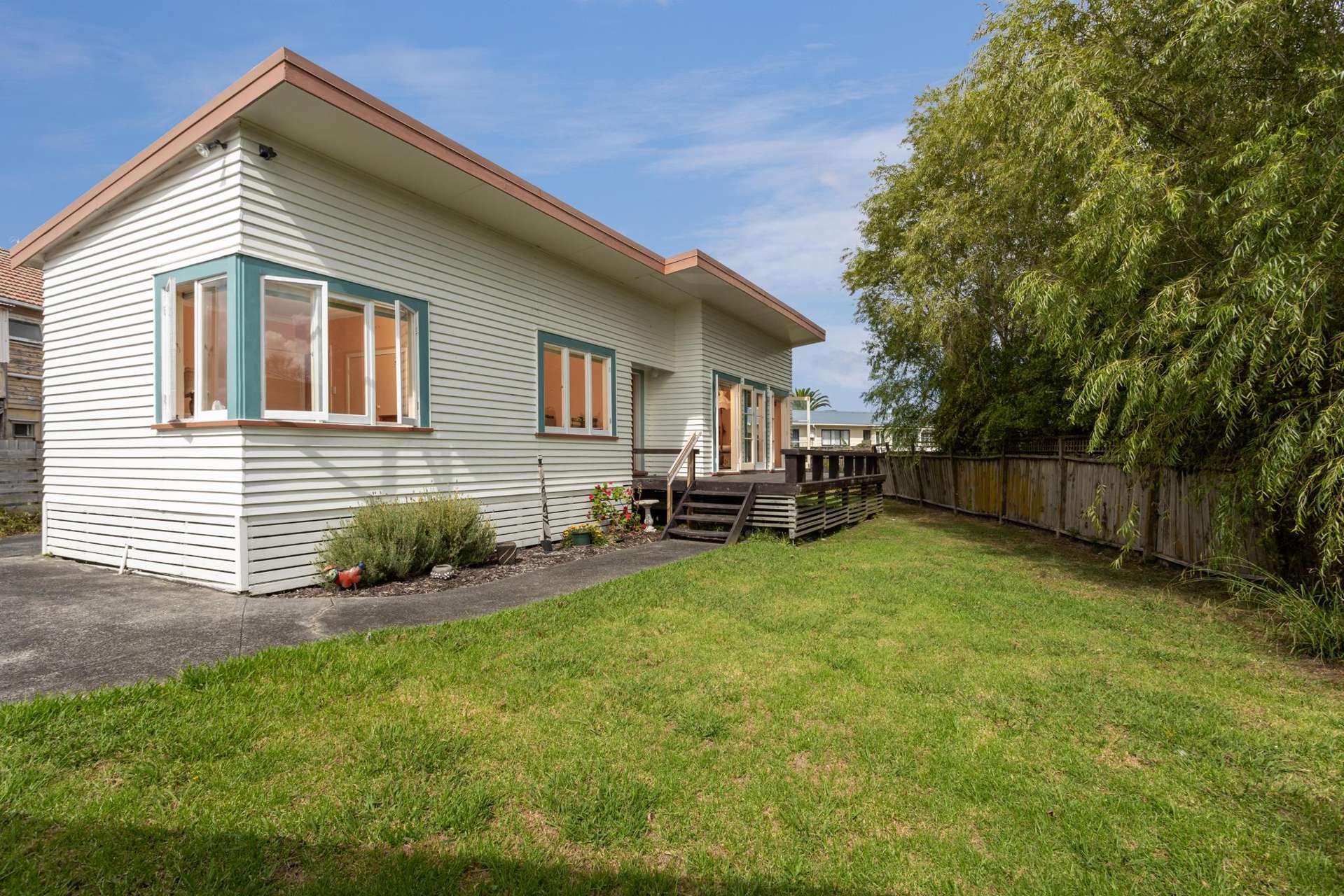 36A Parakai Avenue Parakai_0