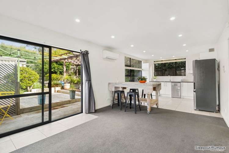 9 Neil Avenue Te Atatu Peninsula_24