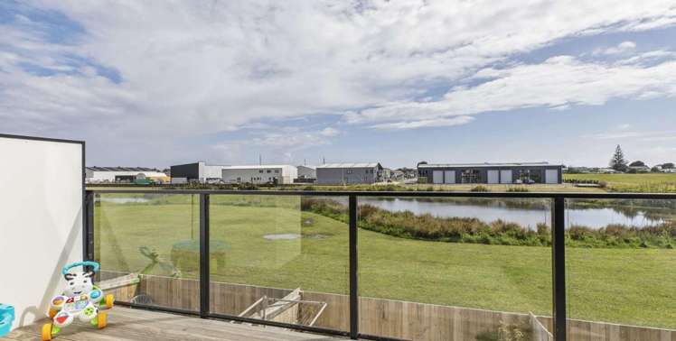 8/22 Ashley Place 1131_4