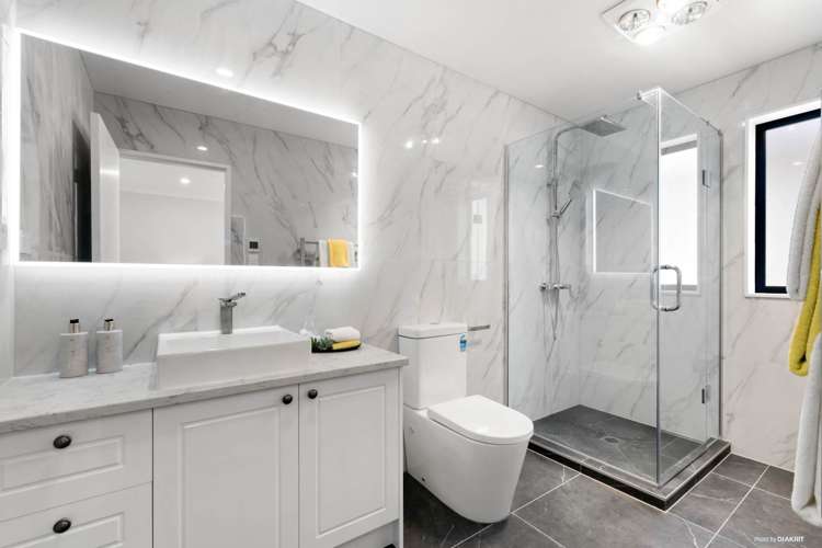 37 Nightingale Road Flat Bush_19