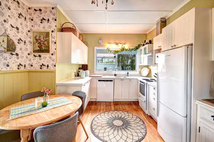 29 Bedford Parade Brighton_8