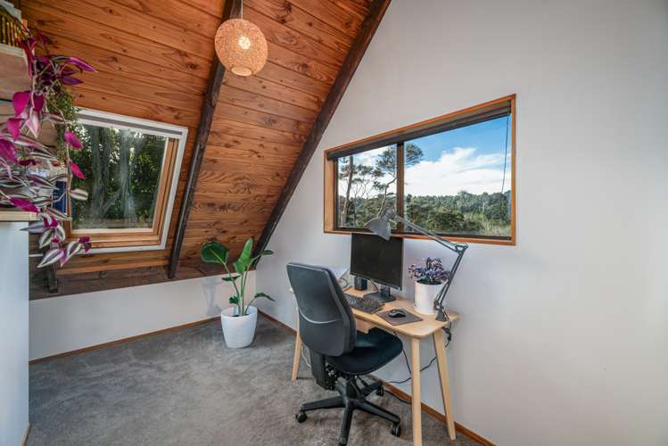 172 Huia Road Titirangi_12