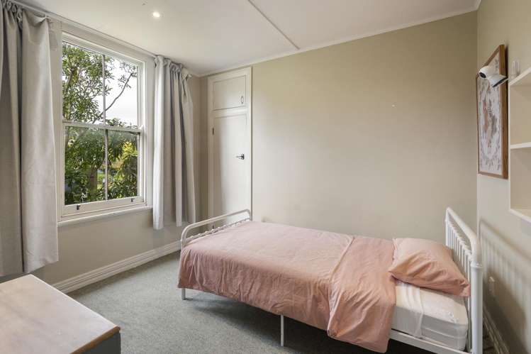 111 Cook Street West End_12