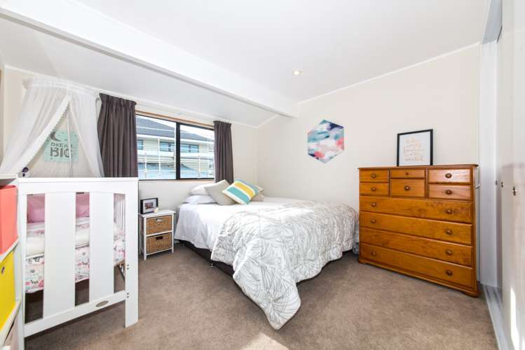 90 Flanshaw Road Te Atatu South_2