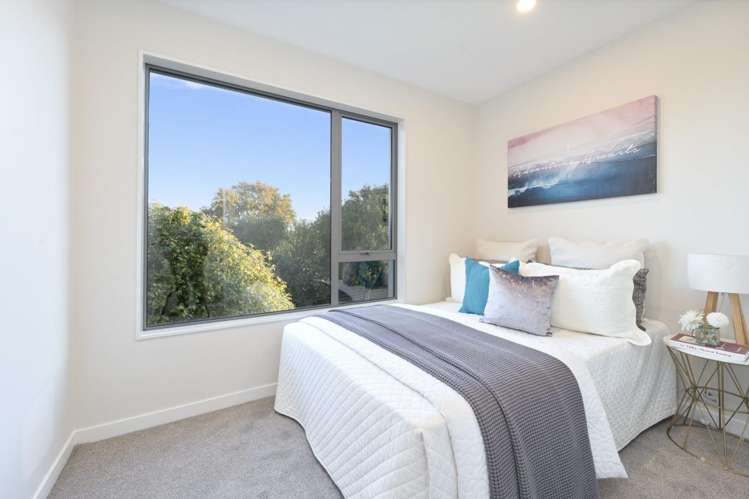 2/5 Hereford Street Te Atatu Peninsula_11