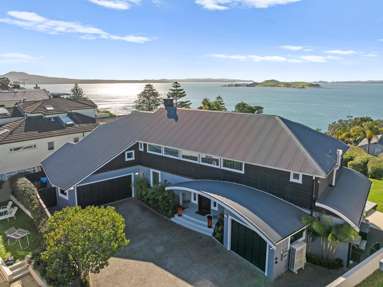 577 Riddell Road_4