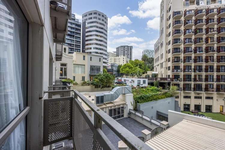 4H/1 Emily Place Auckland Central_8