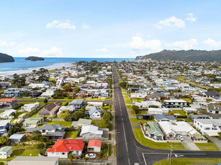 220A Ocean Road Whangamata_34