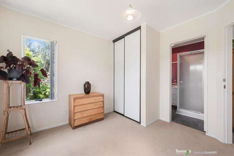 6 Lingard Grove Brooklyn_13