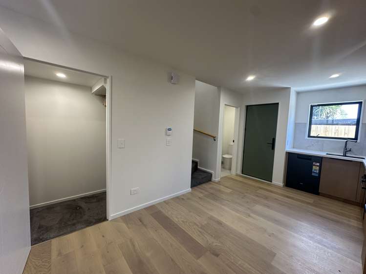 14 Stenness Avenue Somerfield_8