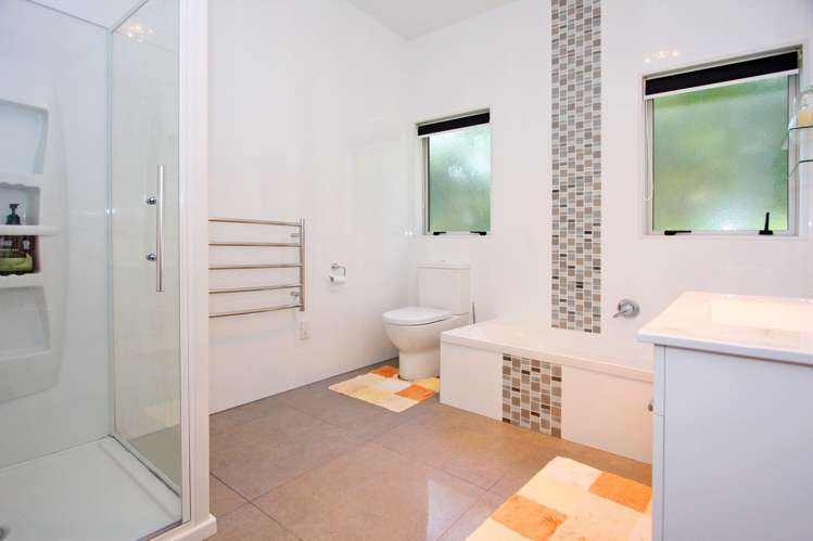 24 Lowburn Place Clover Park_6