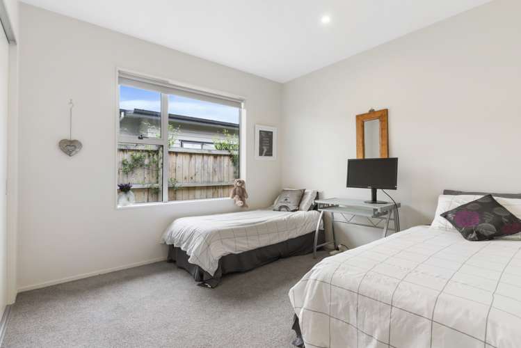 31 Doidge Street Beachlands_16