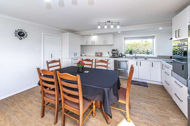 34 Selwyn Crescent College Estate_5