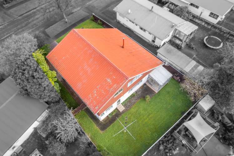 75 California Drive Totara Park_17