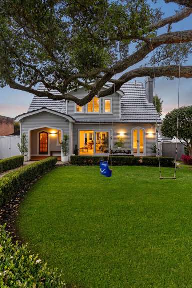 205 Hurstmere Road_4