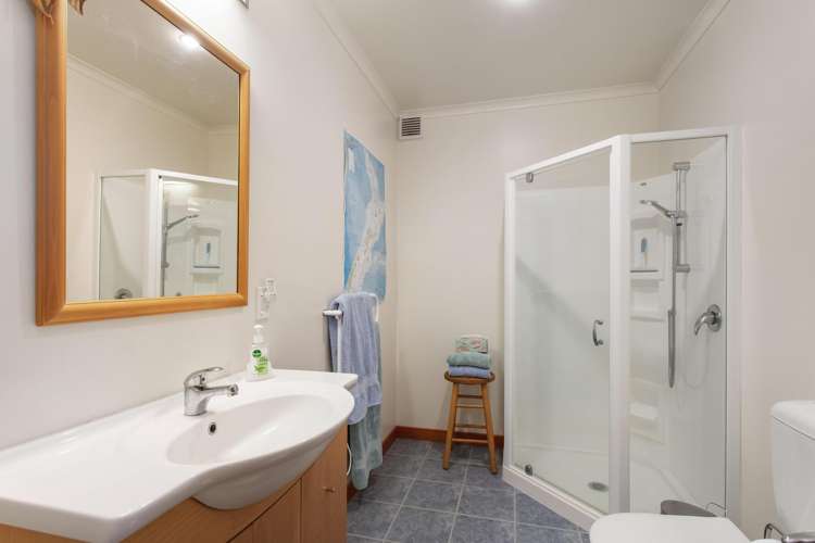 5447 Christchurch Akaroa Road Duvauchelle_21