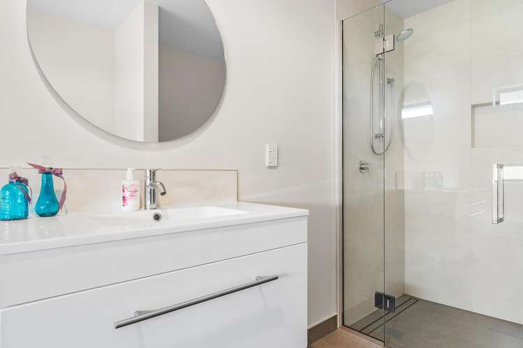 10 Temple Avenue Lincoln_19