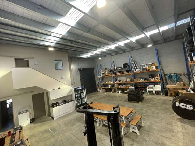 Unit 2/6 Workspace Drive Hobsonville_3