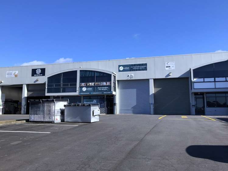 1/33-35 Waipareira Avenue Henderson_9
