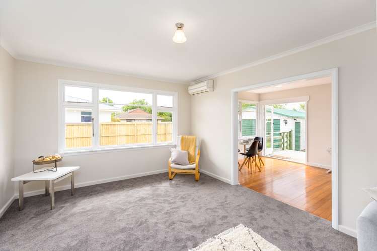 51 Achilles Street Burwood_4