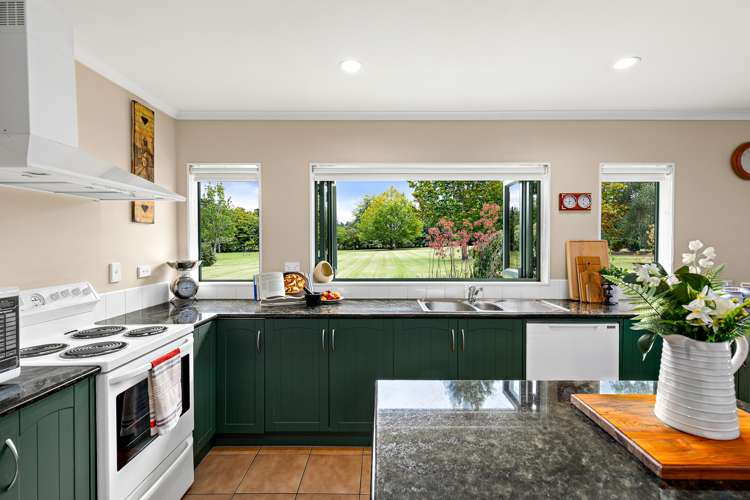 39 Oak River Drive Warkworth_9