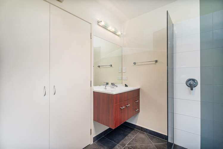 211 Waimaire Avenue Matarangi_11