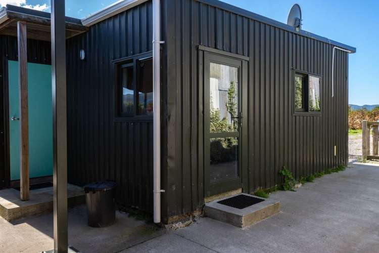 189 Selmes Road Rapaura_1