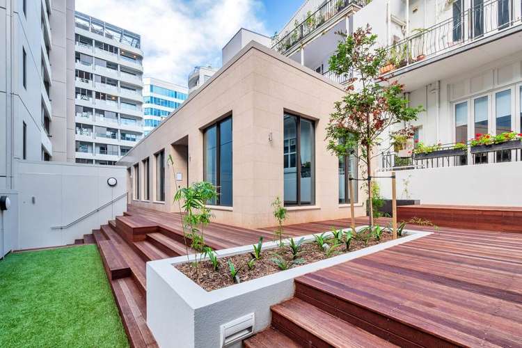 406/47 Beach Road City Centre_8