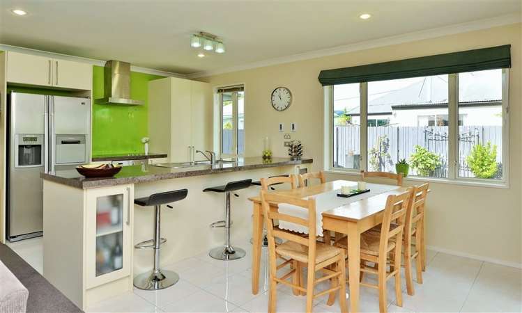 55a Sullivan Avenue Woolston_7