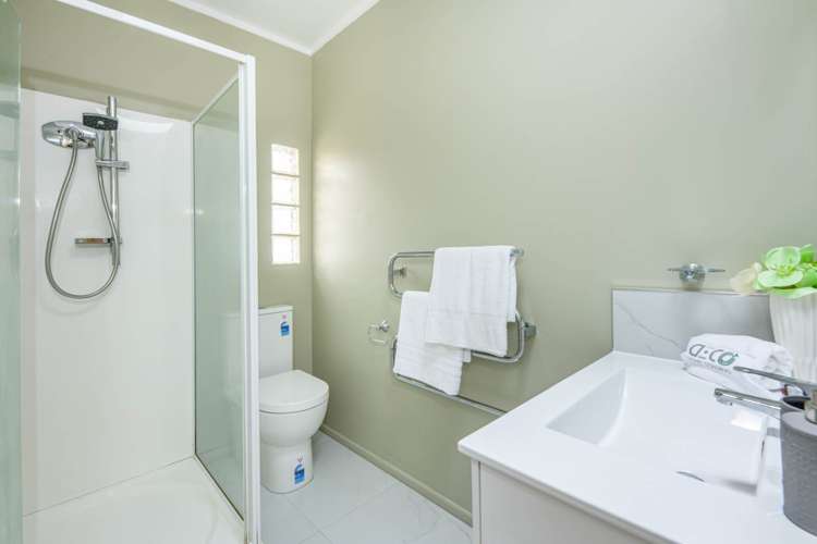 35 Roseberry Avenue Birkenhead_16