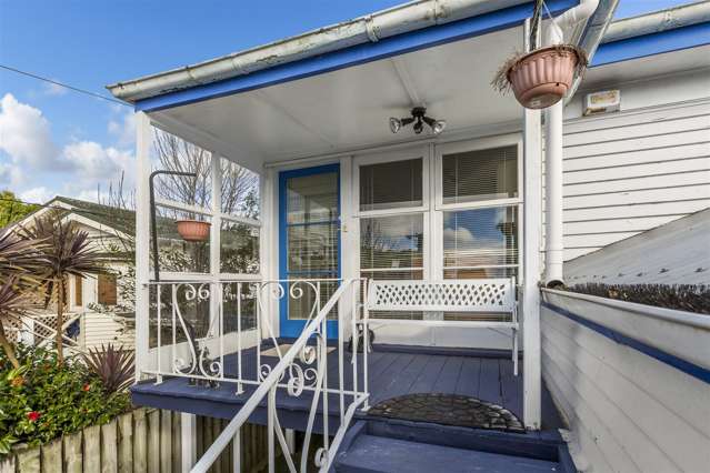 8 Louvain Avenue Mount Roskill_2