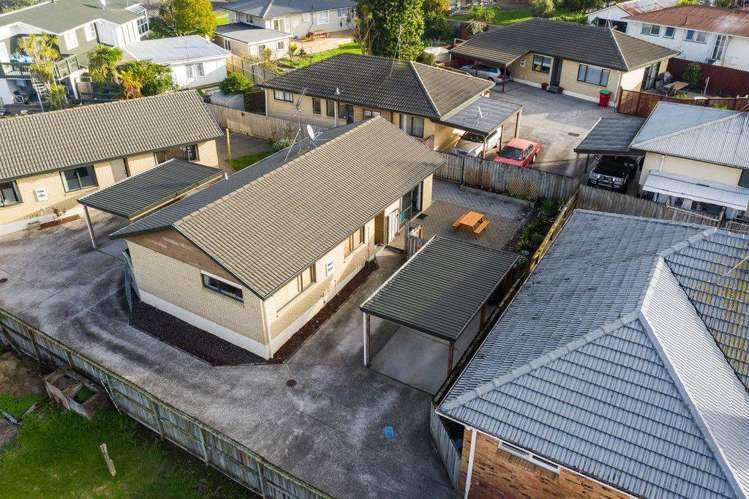 10a Ussher Place Pakuranga Heights_13