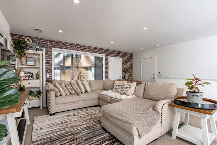 34 Tea Tree Lane Woodridge_10