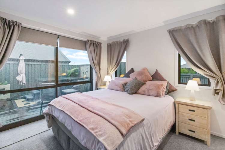 6 Blacklock Road Pyes Pa_9