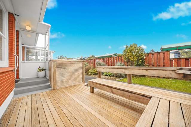 Coastal Charm Meets Exceptional Value