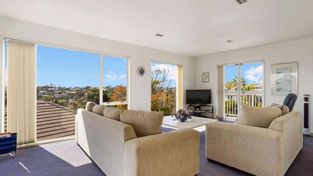 64 Codrington Crescent 1725_1