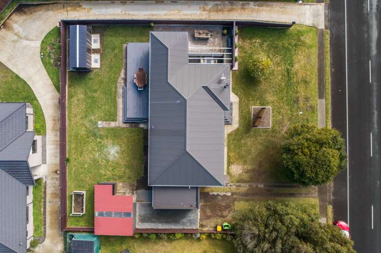 82 Racecourse Road Waiuku_17