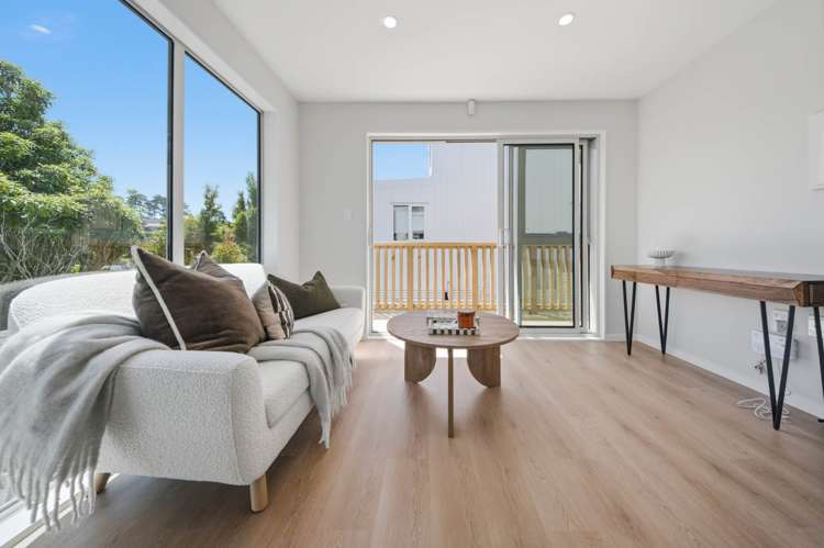 8/186 Forrest Hill Road_0