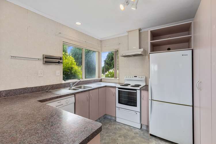 39 Pacific View Road Papamoa_6