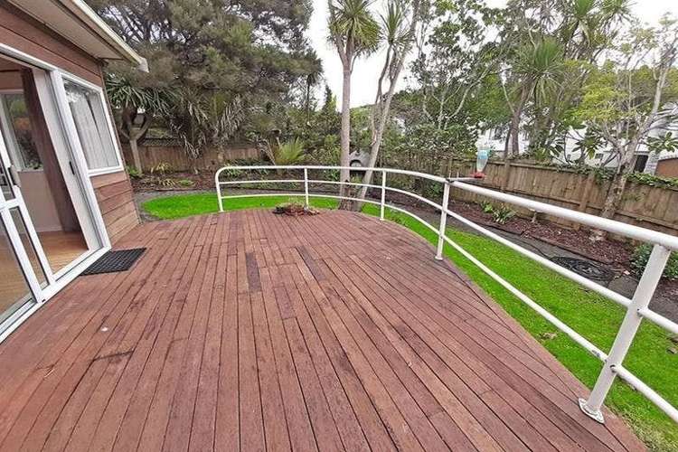 14 La Roche Place Northcote_10