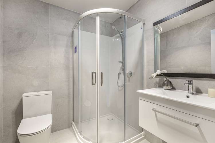 64 Lemnos Place Titirangi_8