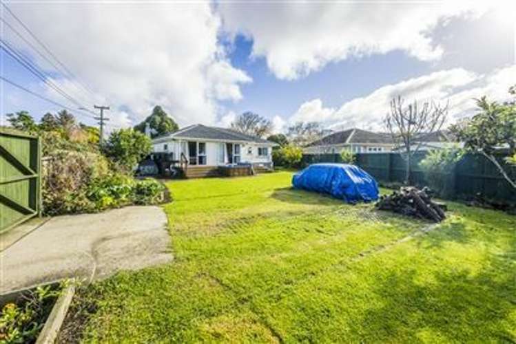 2 Orakau Road Mangere East_11