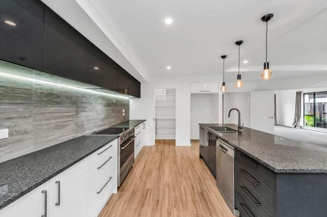 29 Irvines Track Halswell_4