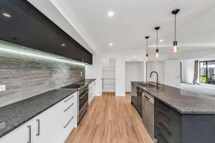 29 Irvines Track Halswell_4